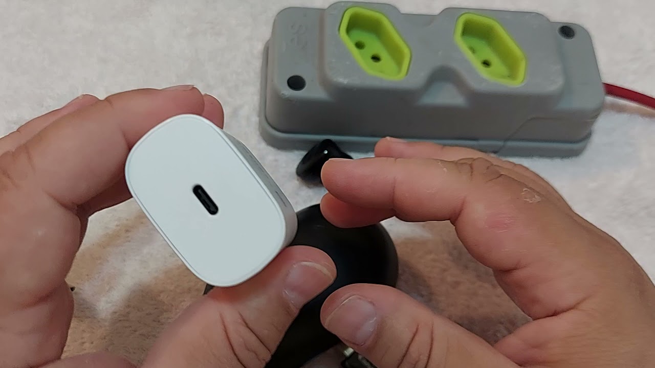 Mitos e Fatos - Posso usar carregador de celular nos meus fones bluetooth?