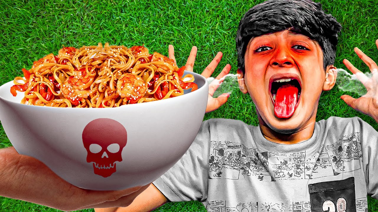 World's Spiciest Noodles Muhib Ne Try Kiye !