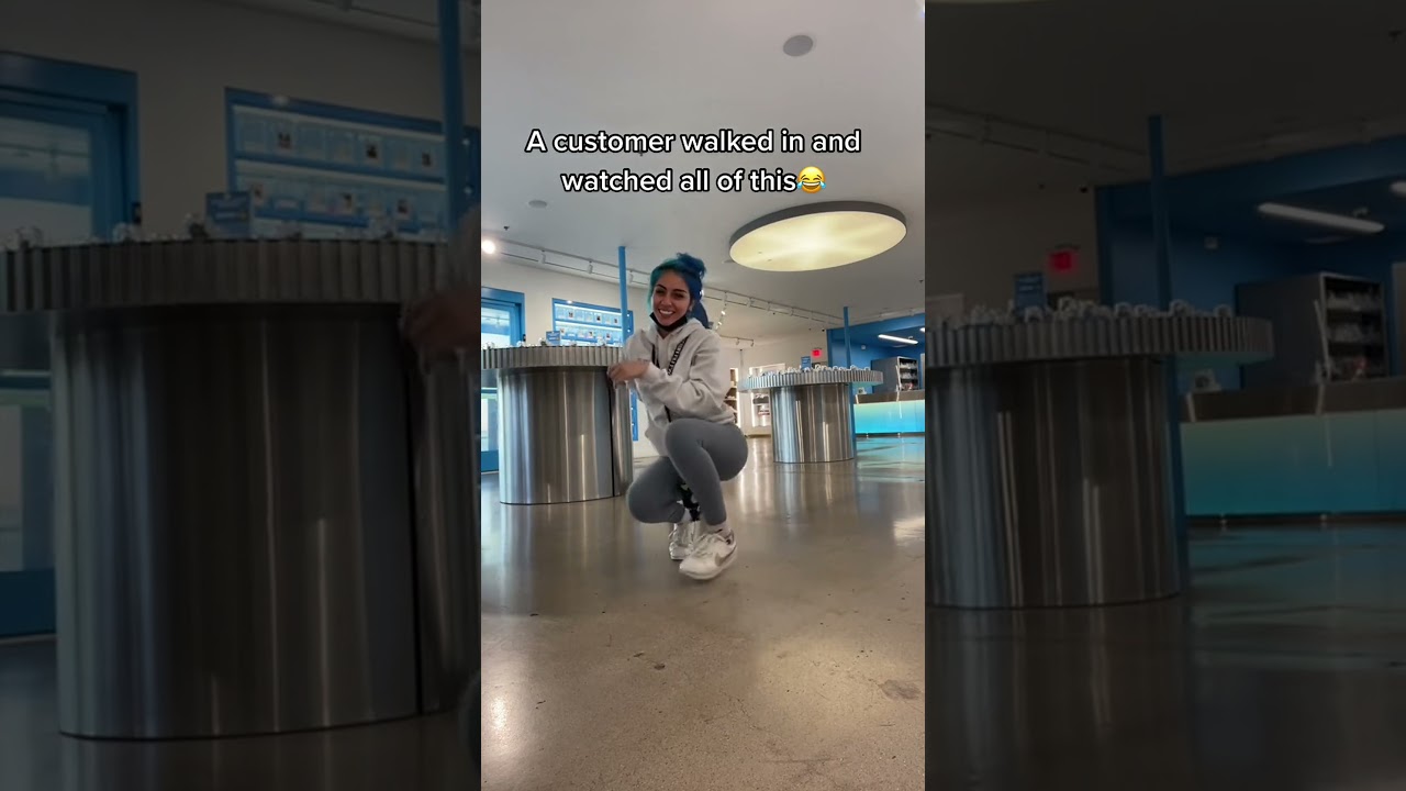 At work #cookieslamesa #budtender