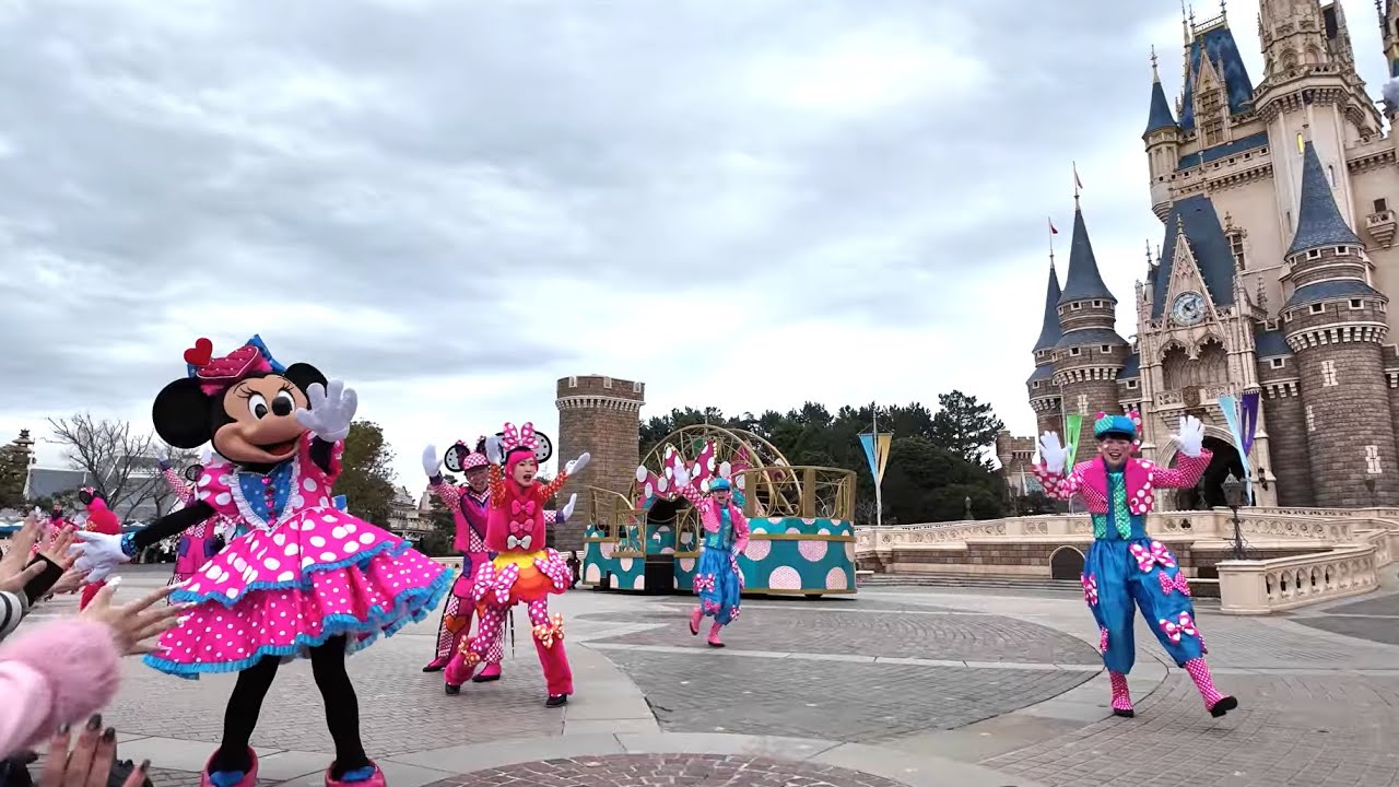 ミニー＠ファンダーランド・キャッスルフォアコート最前列・東京ディズニーランド