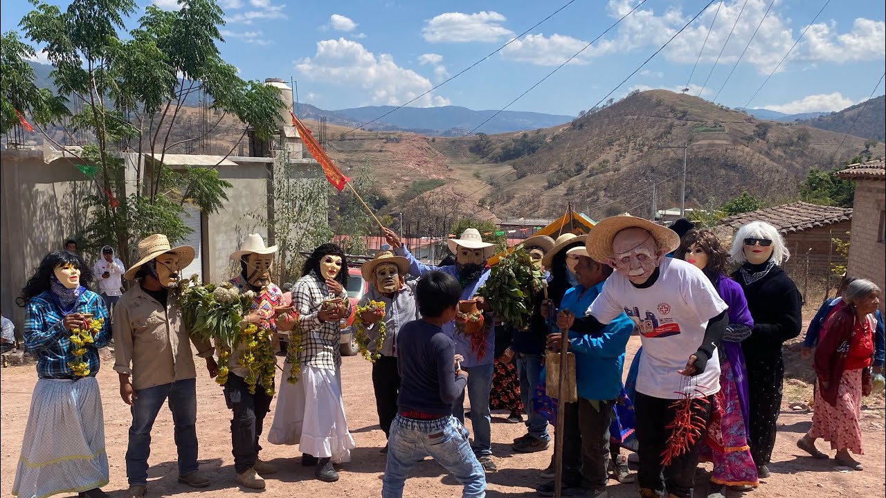 AHUEJUTLA PERAS | CARNAVAL 2025