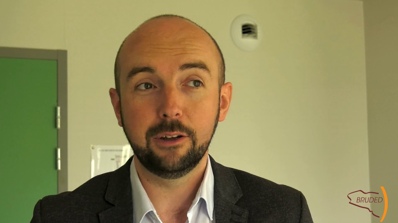 Intercommunalit&eacute;s et communes : quelle articulation des politiques ? par S&eacute;bastien Miossec