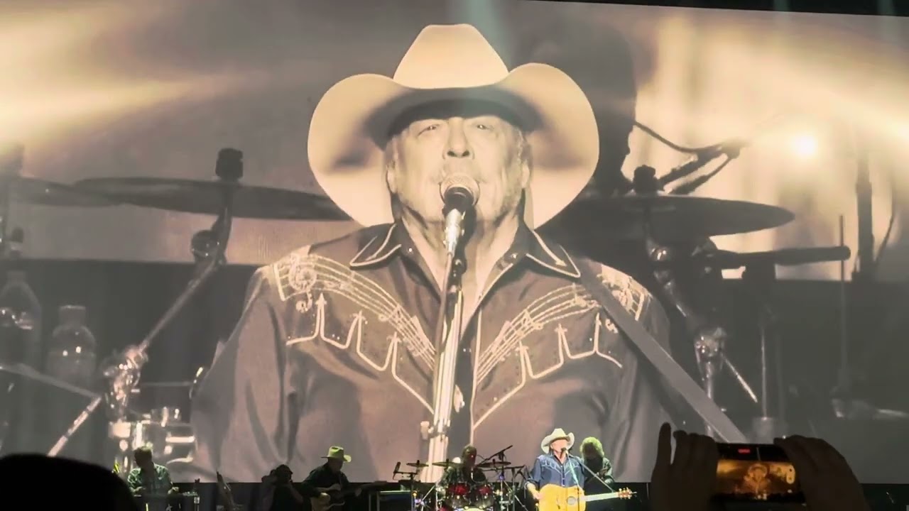Alan Jackson - Where Were You (When the World Stopped Turning) …Final Touring Concert in Milwaukee