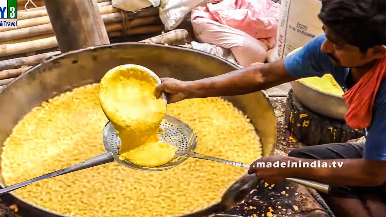 VILLAGE STYLE KARA BOONDI MAKING | SMALL BALL SHAPED GRAM FLOUR  FRITTERS s