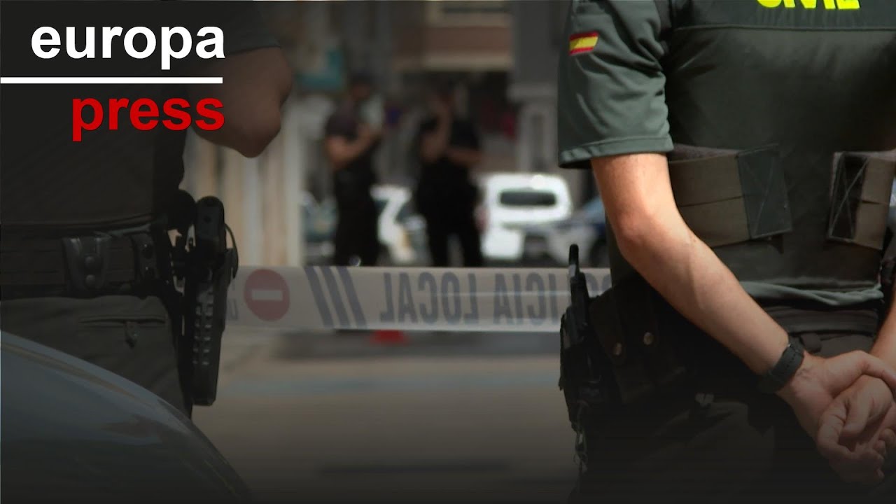 Buscan a un hombre por disparar tres tiros a un vecino en Alfafar en plena calle