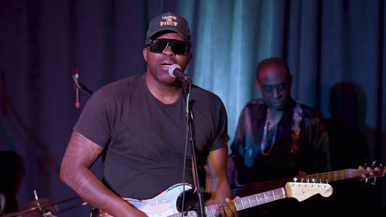 @badboyofblues  Performing 