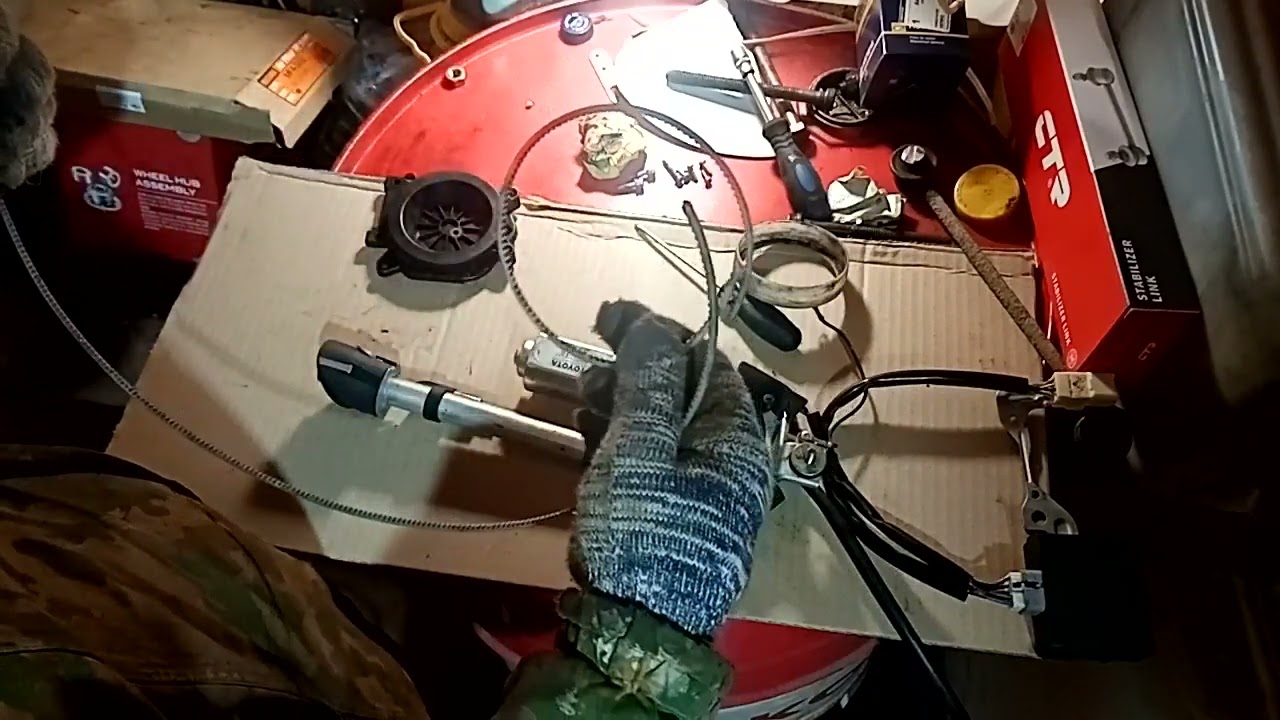 Замена штока радиоантенны на камри.