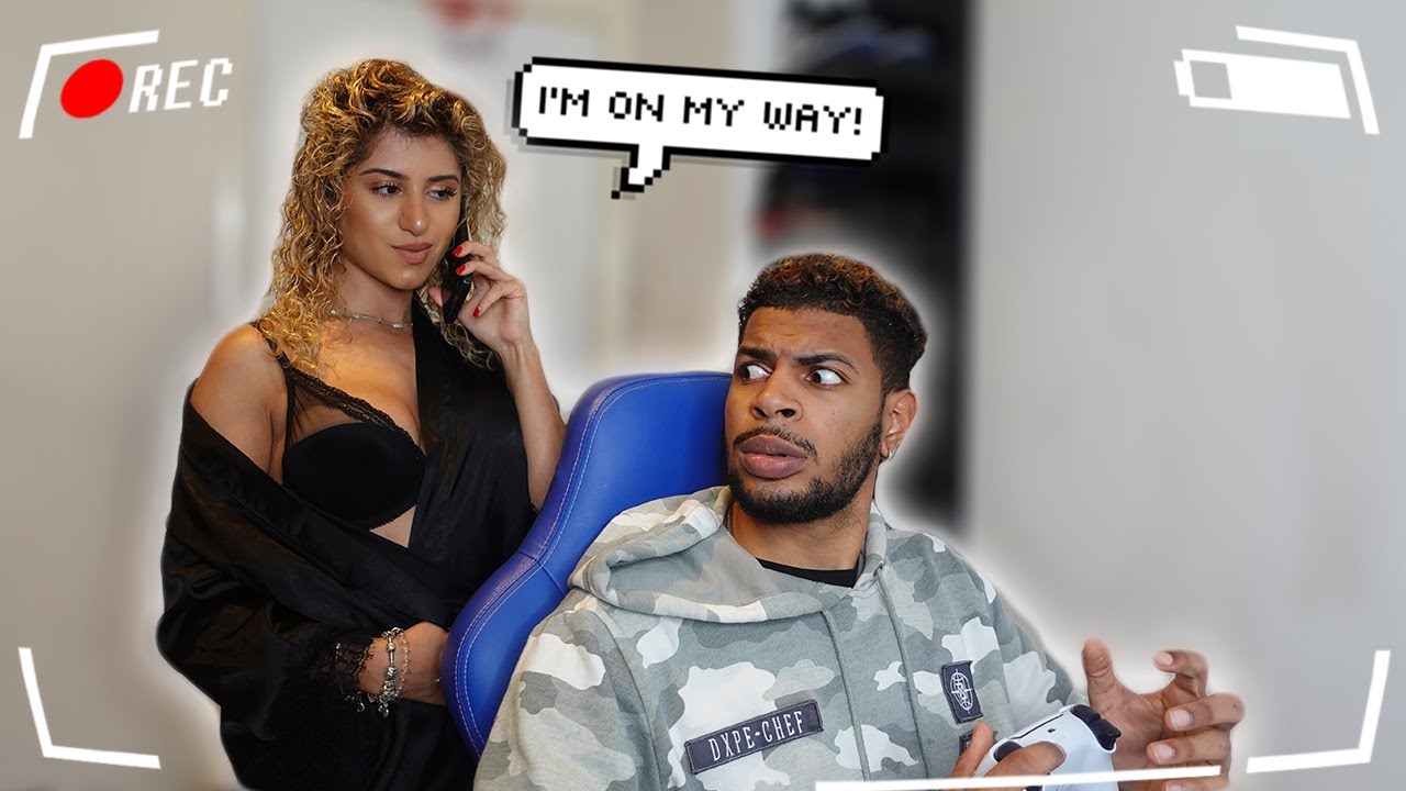 MAKING PLANS WHILE WEARING LINGERE TO SEE HOW MY BOYFRIEND REACTS *HILARIOUS*