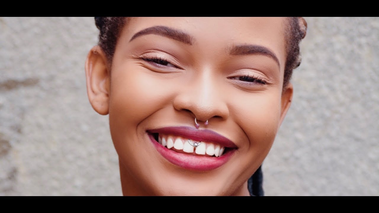 PIERCINGS: HOW PAINFUL IS A SMILEY PIERCING?? | HOW TO CLEAN A SMILEY PIERCING | UPPER FRENULUM RING