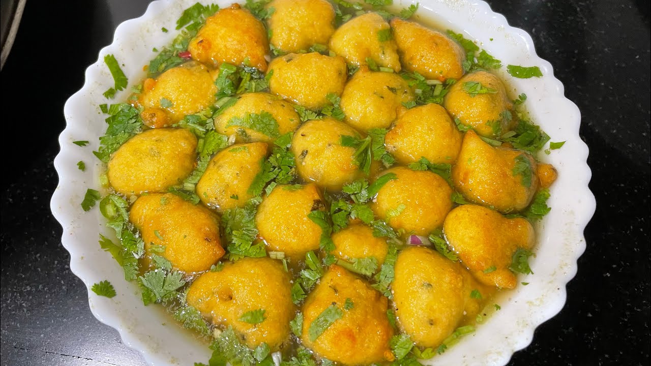 Holi par banaye chatpate teekhe, khatte paani wale fulke 🍲