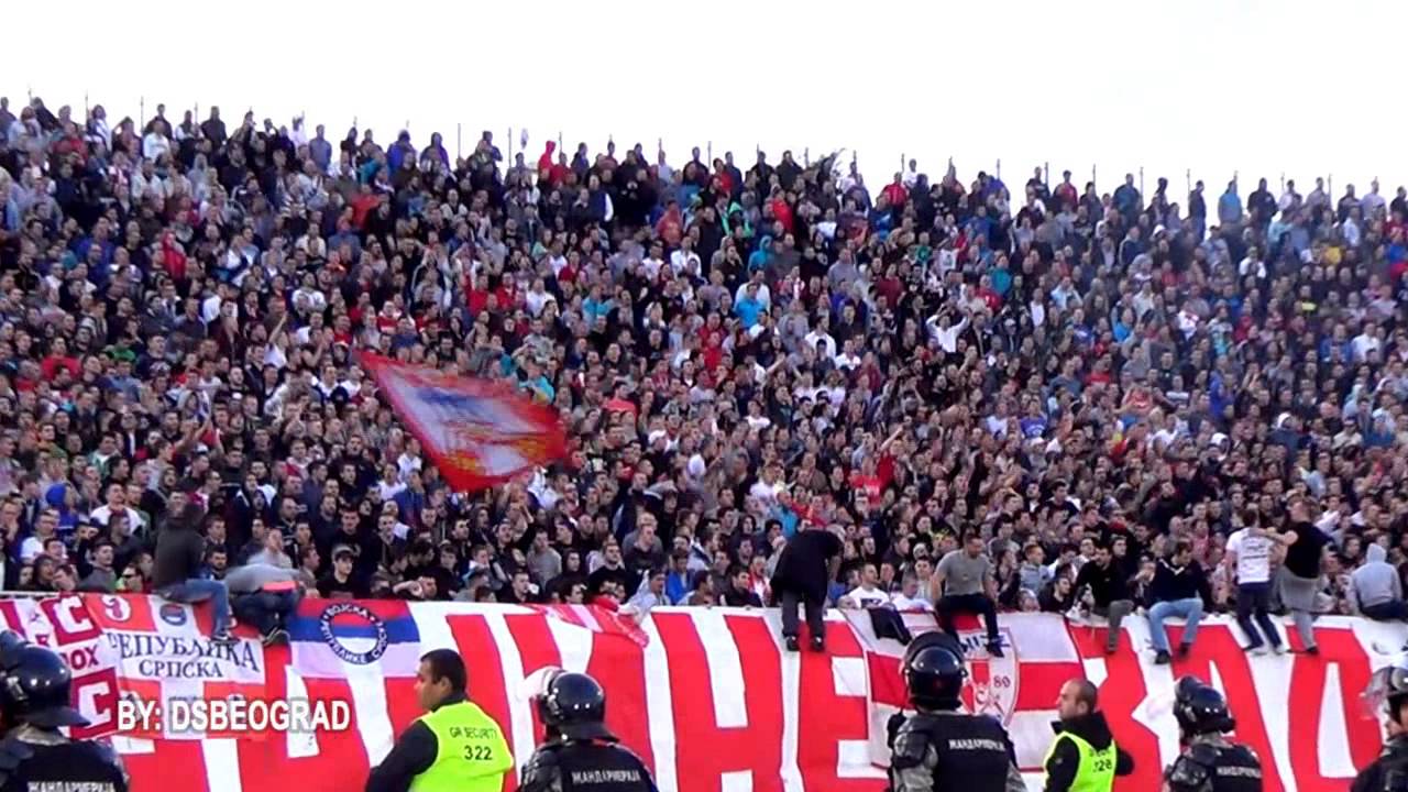 Delije na 146. večitom derbiju | Crno bela zastava simbol je pi*ketina...