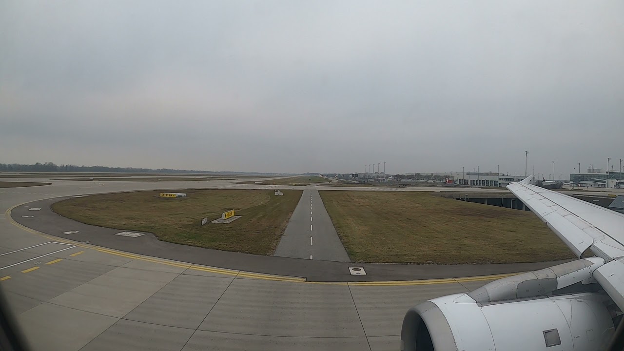 Airbus A-319-100 Lufthansa Short Take Off Munich