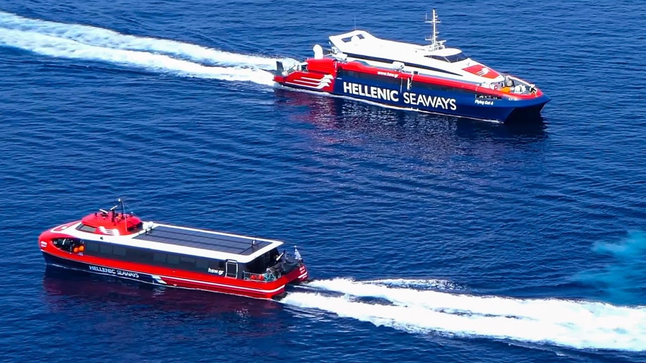 Ώρα αιχμής στην Ύδρα - Aero 3 & Flying Cat 4 προσεγγίζουν διαδοχικά στο λιμάνι! (Hydra port traffic)