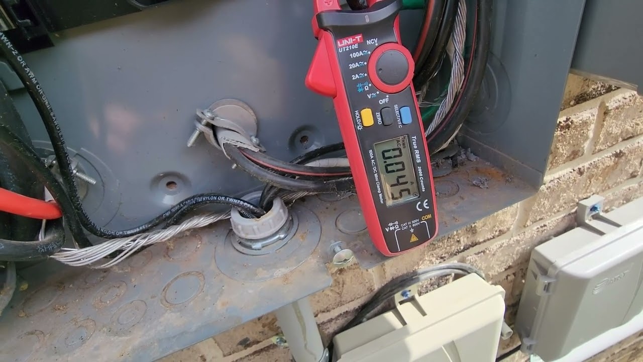 Measuring objectionable current on pool grounding system wire - equipotential - 