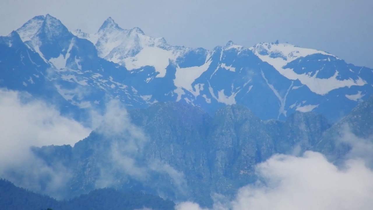 Middle Himalayas || Himachal Pradesh, India