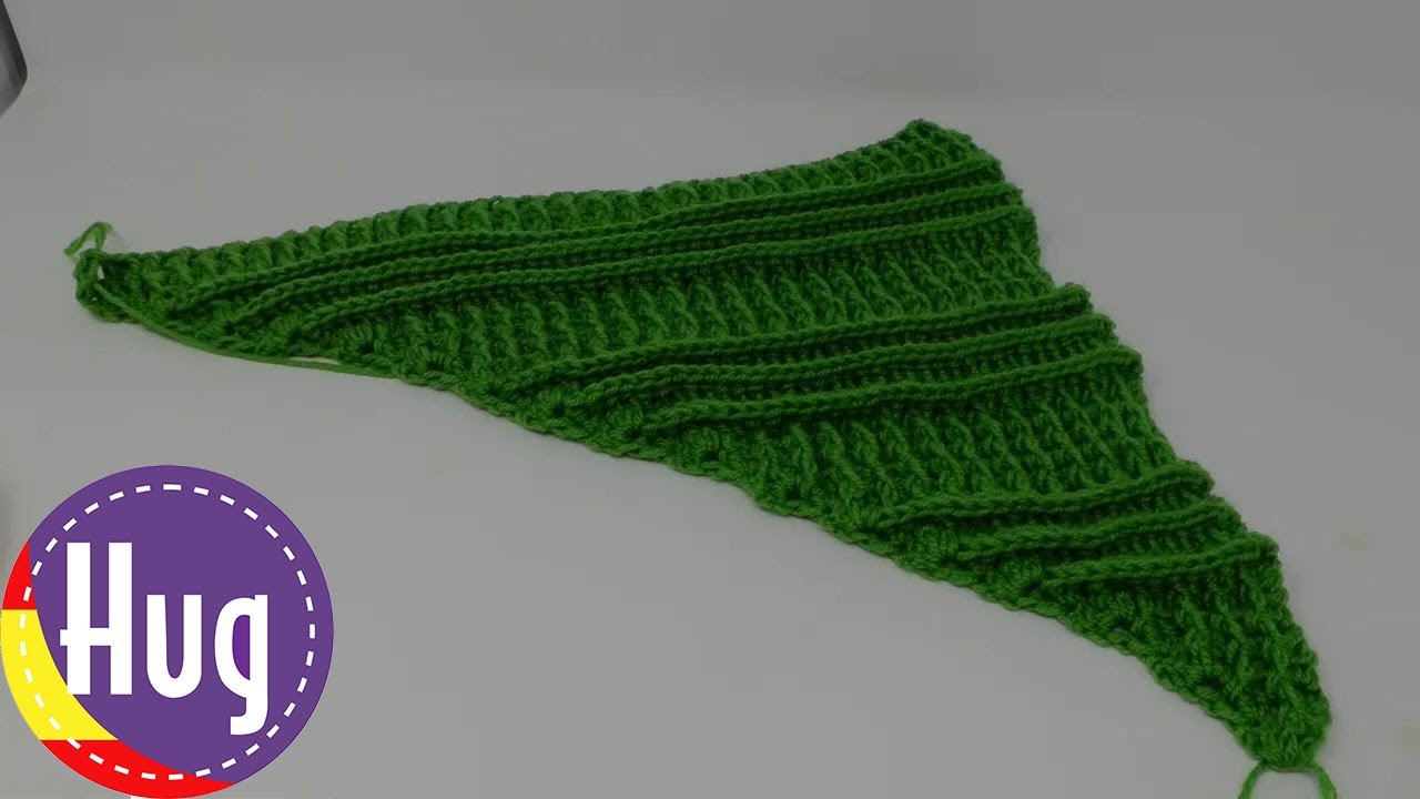 Chal triangular acanalado - crochet sencillo - Woolly Hugs