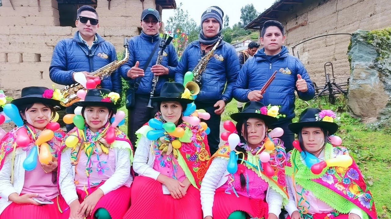 Carnavales ucrumarca 2026 distrito de chuquis - Orquesta nevados del ande Hco..