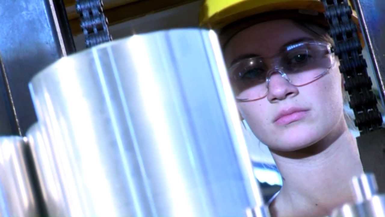 Issimi Parrucchieri - Hair Style Paolo Ottoboni - Models Be Nice Model Agency