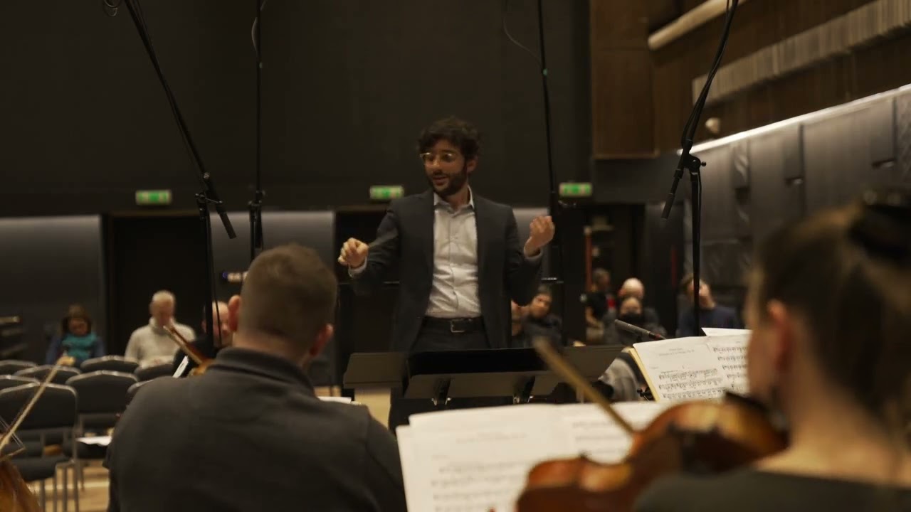 E. Elgar - Serenade Op. 20 (Rehearsal): I. mov. - Pietro Consoloni, conductor - Danubia Orchestra