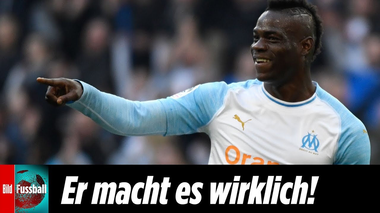 Bar-Besitzer f&auml;hrt Roller ins Meer ... weil Mario Balotelli ihm DAS anbietet!