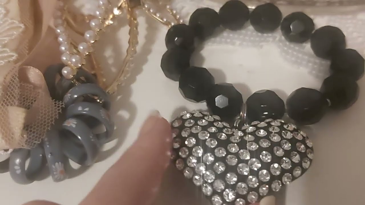 ASMR Vanity Tour 🙂