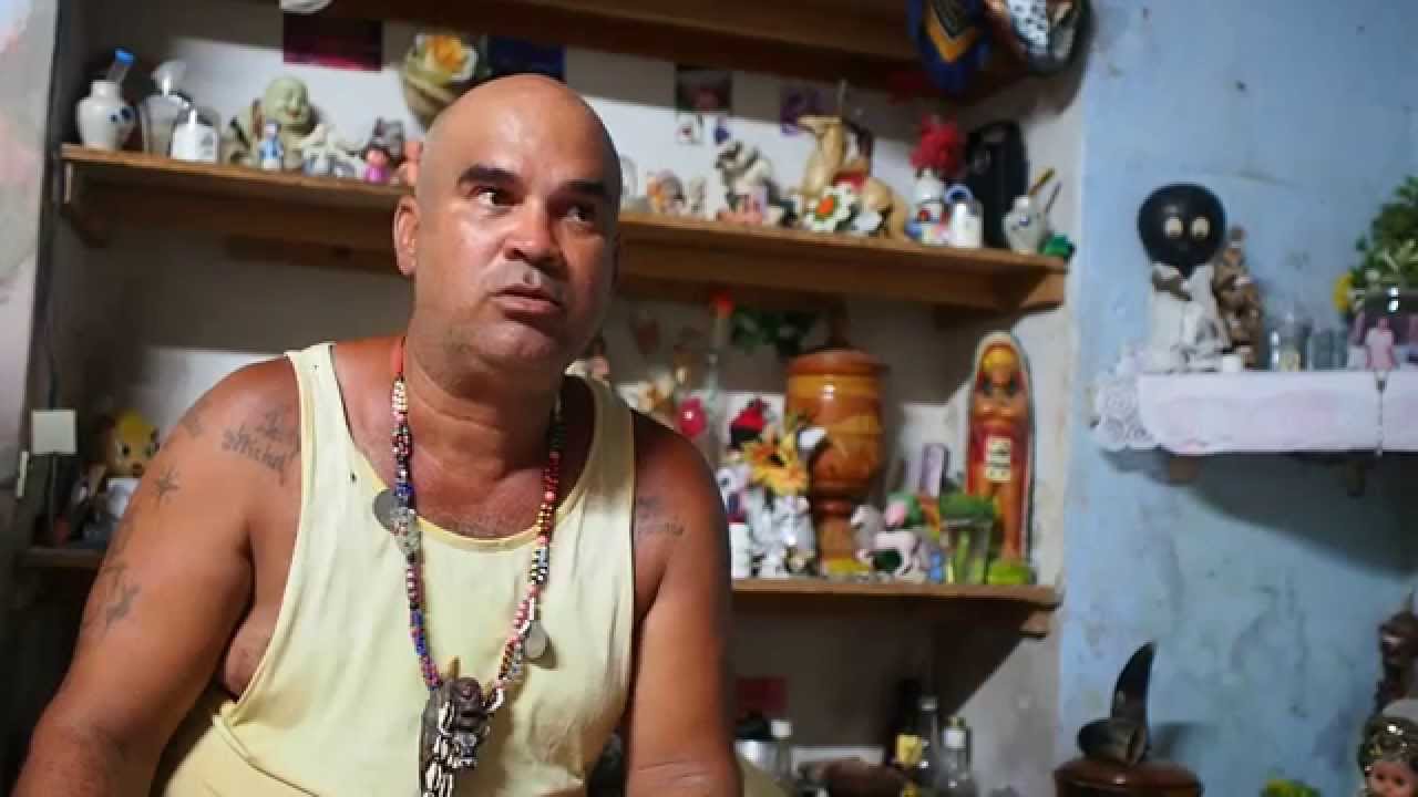 SANTERIA Y AMULETOS que salvan vidas y templos religiosos