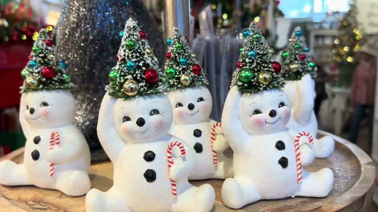 Christmas 2024 🎅 Roger’s Gardens, Newport Beach