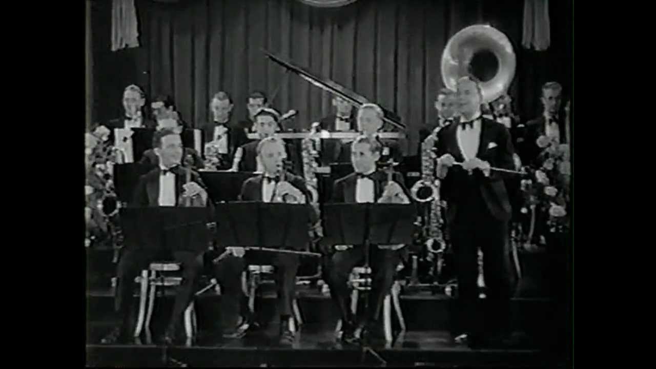 Cliff Edwards 1929 Sophomore Prom - Ukelele Ike