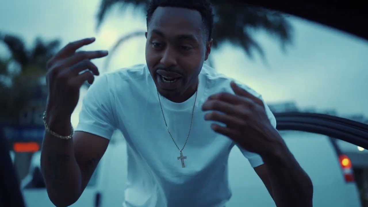 Runnacheck slim - I’m bullshxting [ Music Video ]
