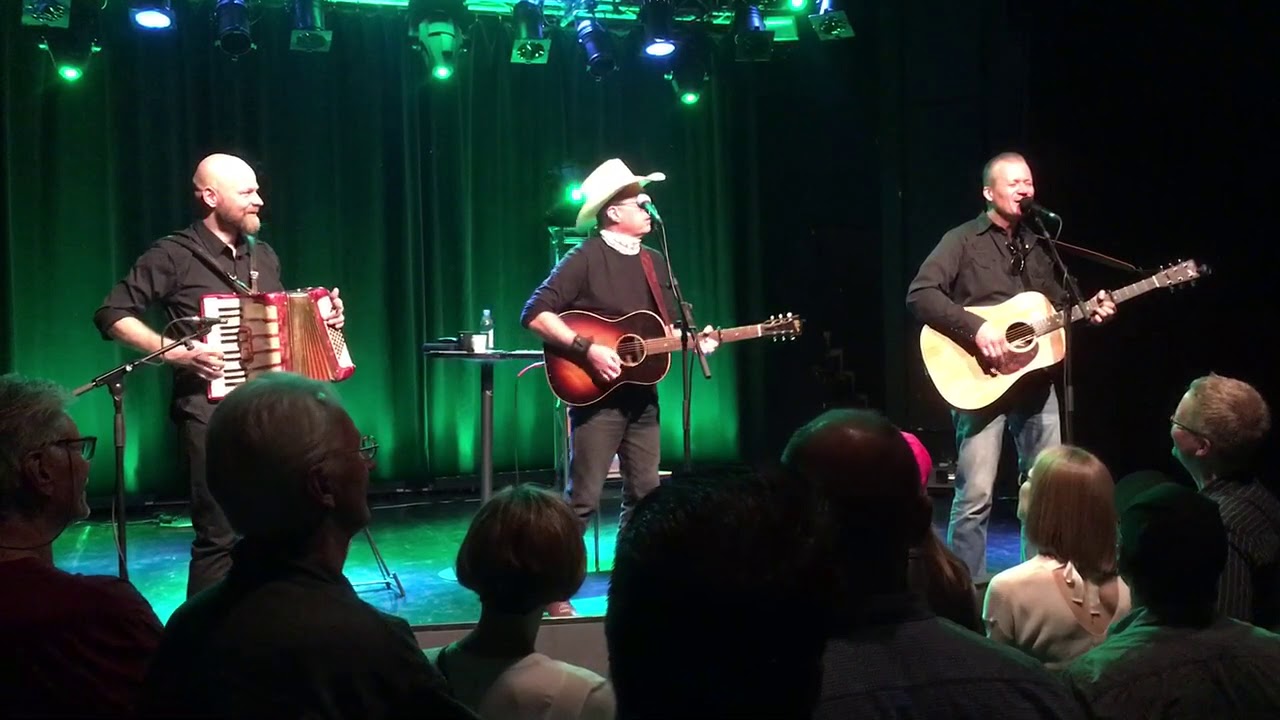 Tom Russell, Pancho & Dusty - St. Olav’s Gate