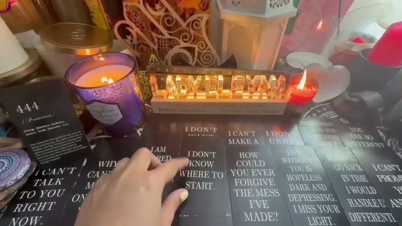 1-D PA DIN NAMAN NYA KAW NAKAKALIMUTAN PALGI KA LAMAN NG ISIP NYA AT KHT AYAW NYA NAMIMISS KA NYA EH