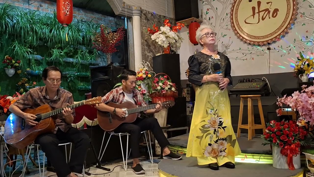 Cánh  thiêp đầu xuân.tb chị Tuyết