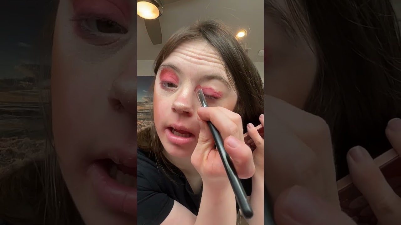 Twilight Rosalie Hale makeup look
