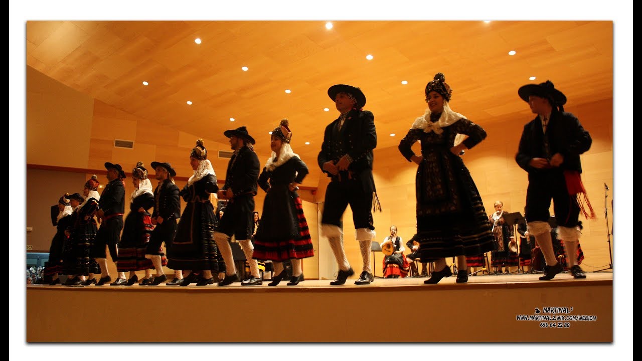 III CERTAMEN EMPERADOR TEODOSIO  GRUPO DE DANZAS VILLA DE CUÉLLAR