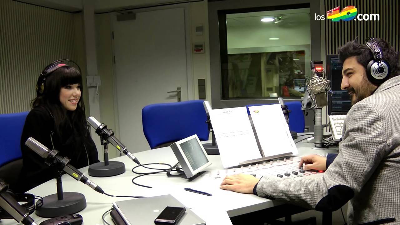 CARLY RAE JEPSEN ENTREVISTADA POR TONY AGUILAR