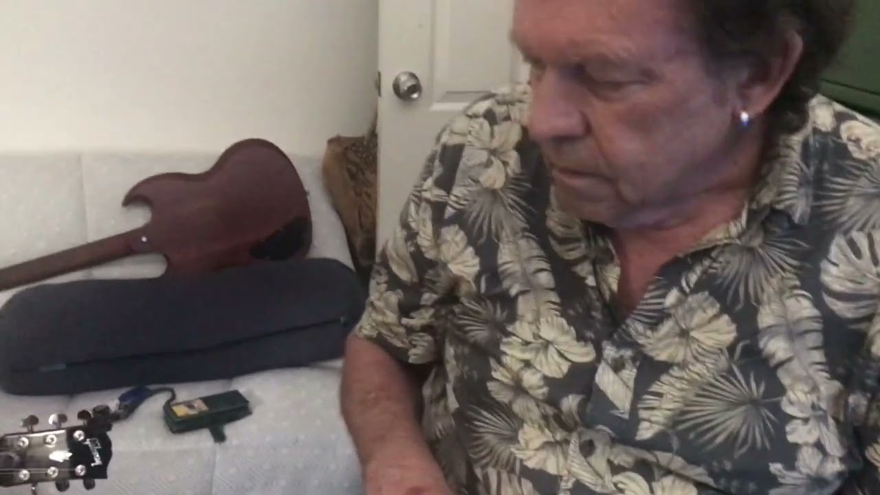 Theo, Mr Wizard and John W work on Bigtime in Newtown