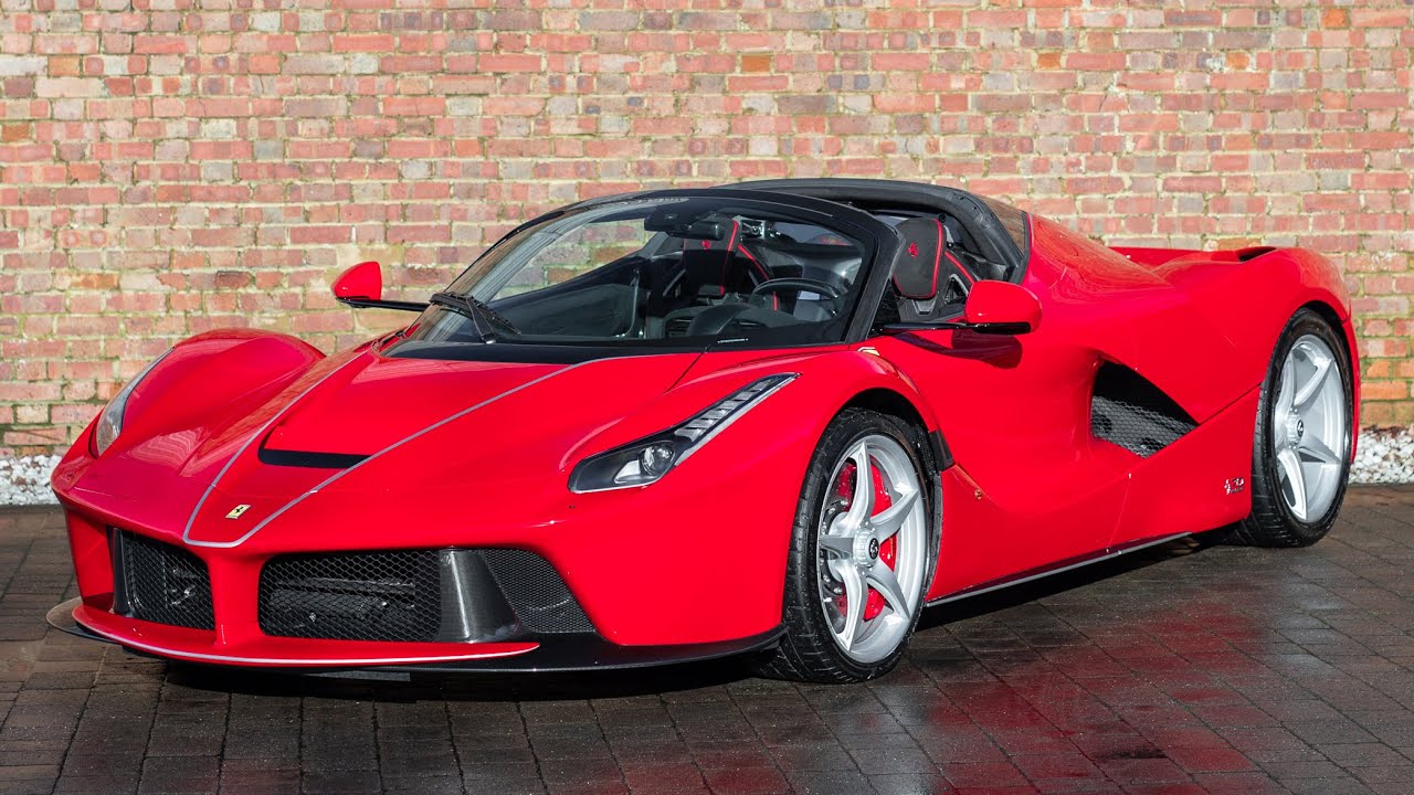 2018 Ferrari LaFerrari Aperta - Rosso Corsa - Walkaround & Interior