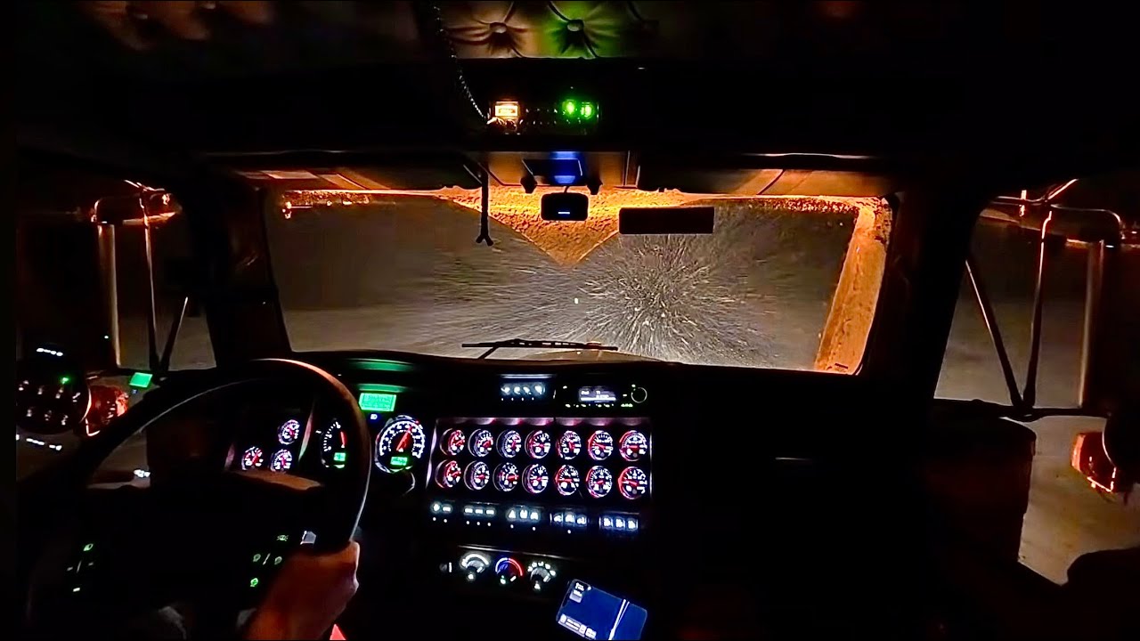 TEMPESTADE DE NEVE! (W900 Kenworth)