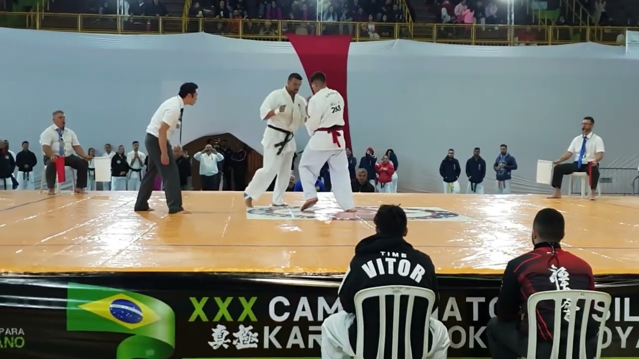 Diogo Silva vs Eduardo Fanfa - Campeonato brasileiro de Karate kyokushin