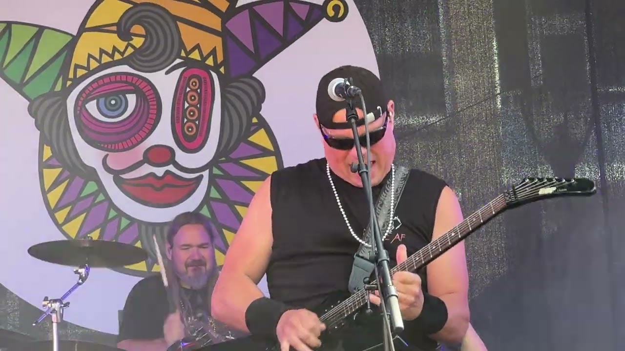 Present Danger -Creeping death Big Rivers Festival 13-07-2025