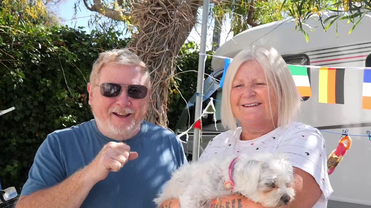 Our Journey to Full Time Van Life Part 1 - The Happy Travellers Take a Gap Year