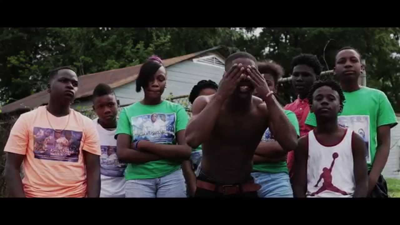 Hollywood Caine ft. Fly Guy JayCarlos - Holding On