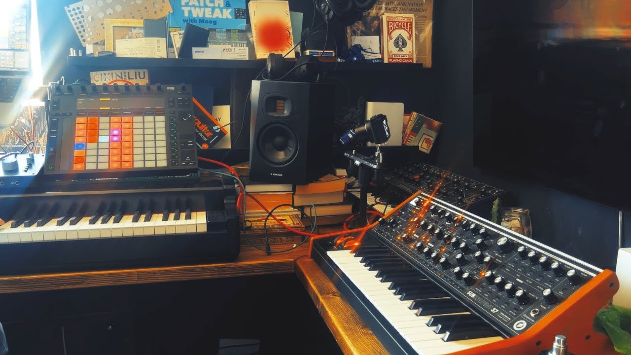 Monday Morning - Moog Sub 37 and Piano Jam
