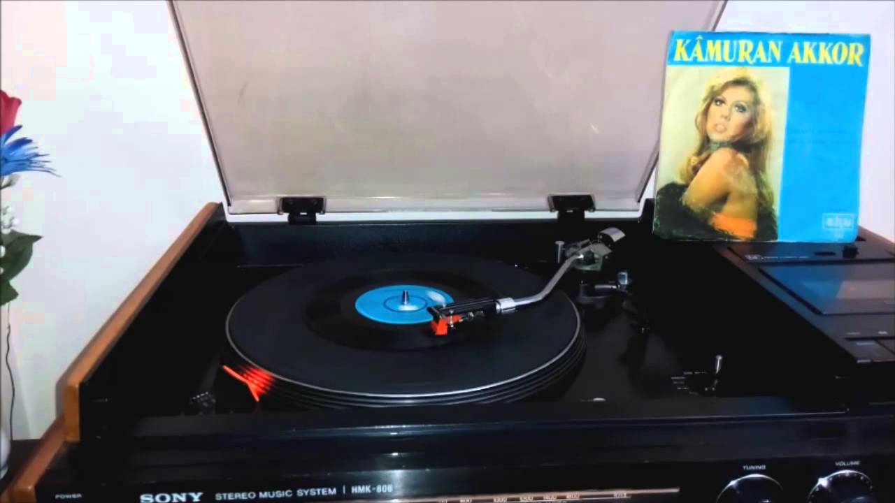 KAMURAN AKKOR Kalp Kalbe Karşıdır (Plak Kayıt)