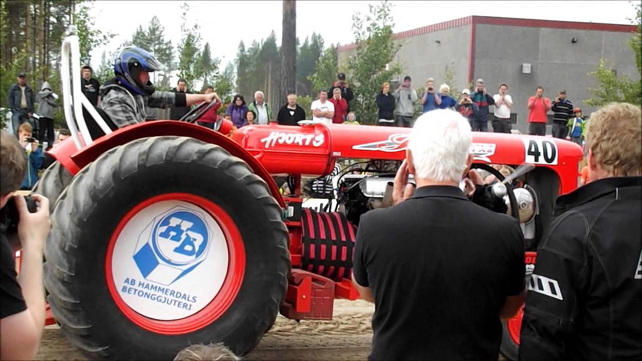 Traktor pulling juli 7, 2012