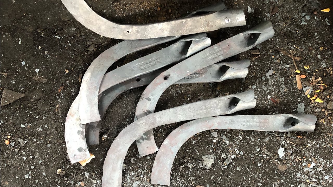 Proses pembuatan pisau deres bahan per mobil