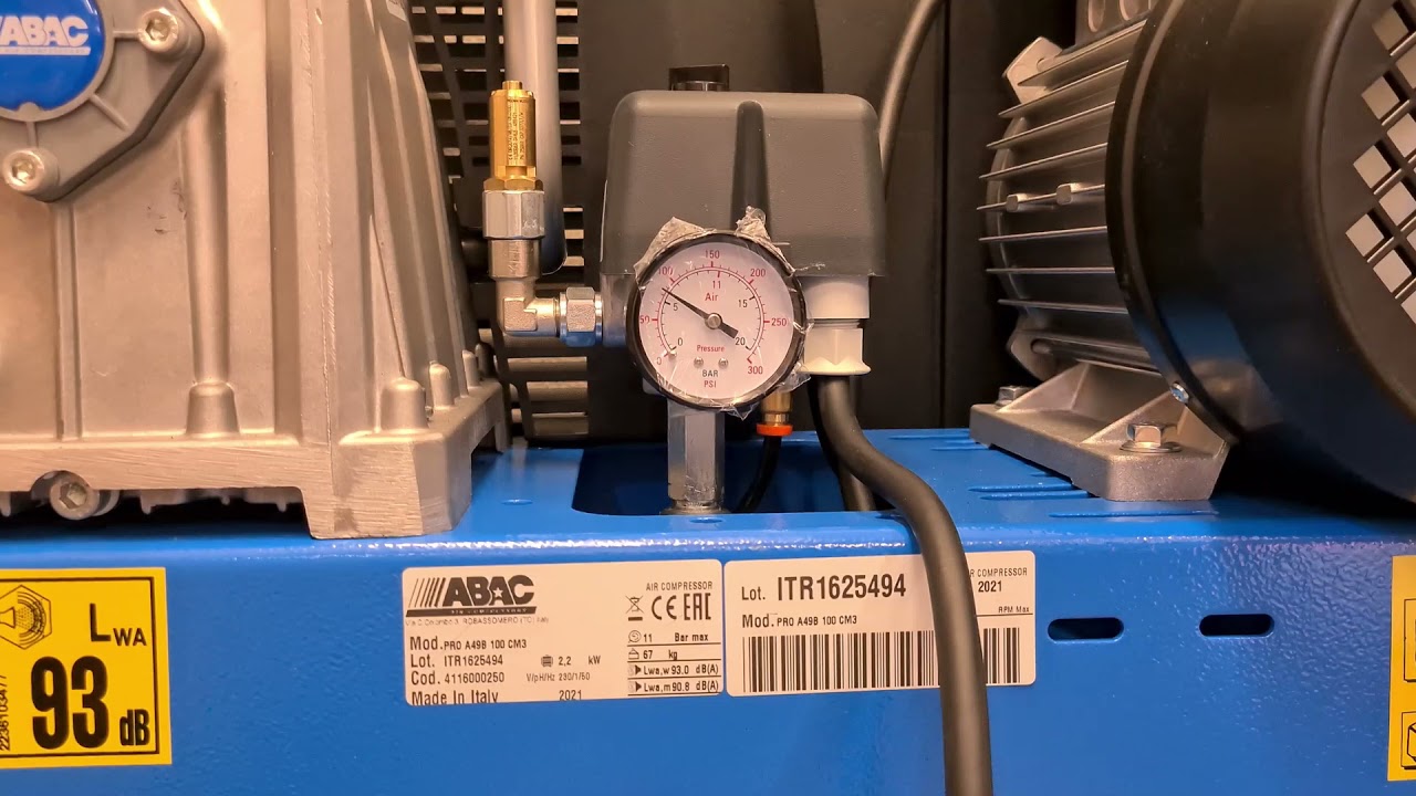 ABAC PRO A49B 100 CM3 Unboxing and first test.