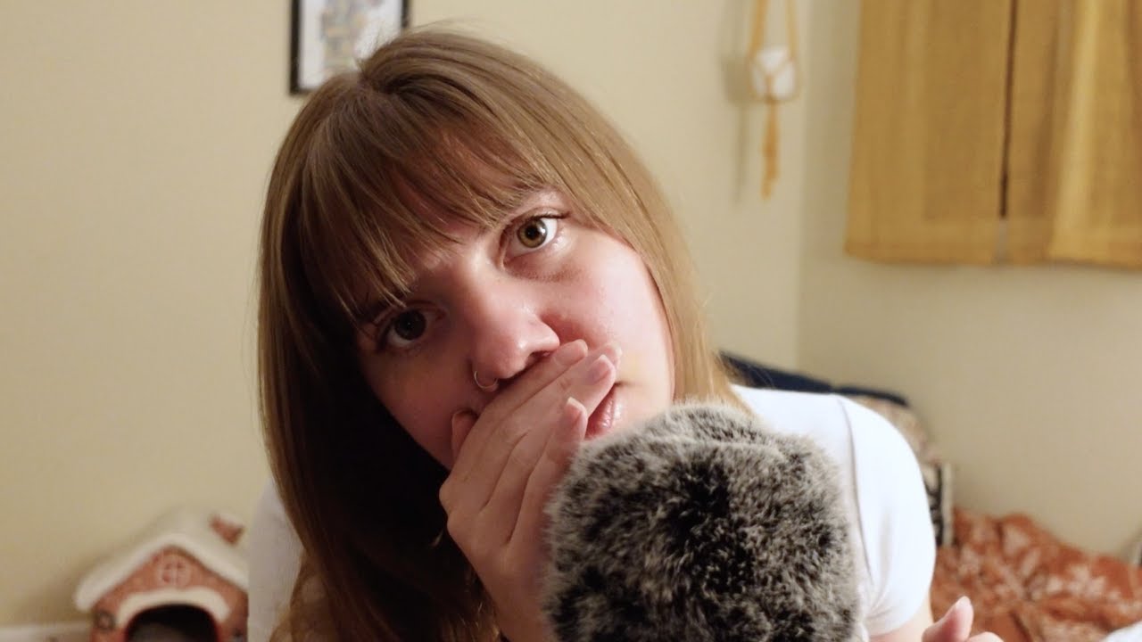 ASMR Gum Chewing, Cupped Whispers & Reading the Personals 📰