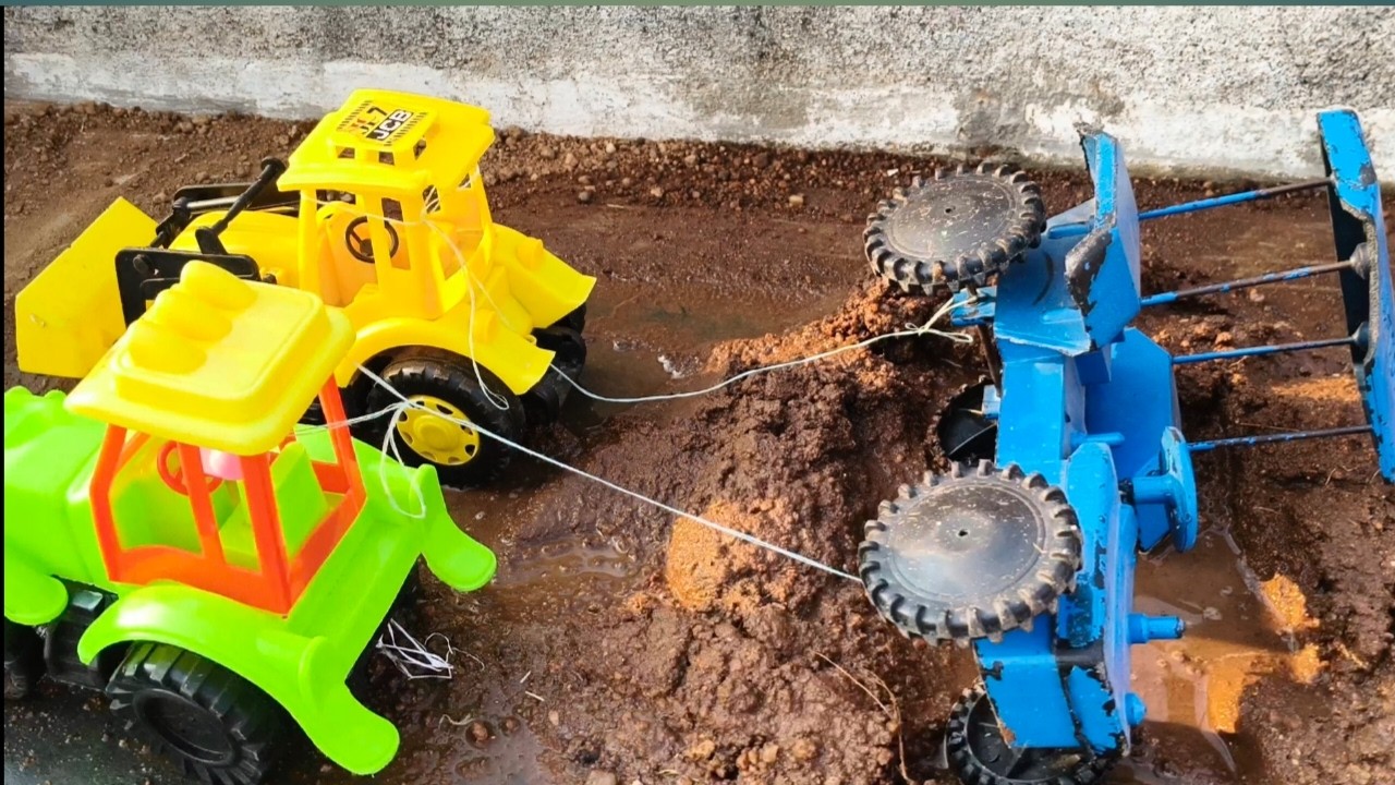 Accidents of Tractor into the mud Bulldozer JCB trucks Gadi Wala Cartoon Ferrari Bus Toy cars