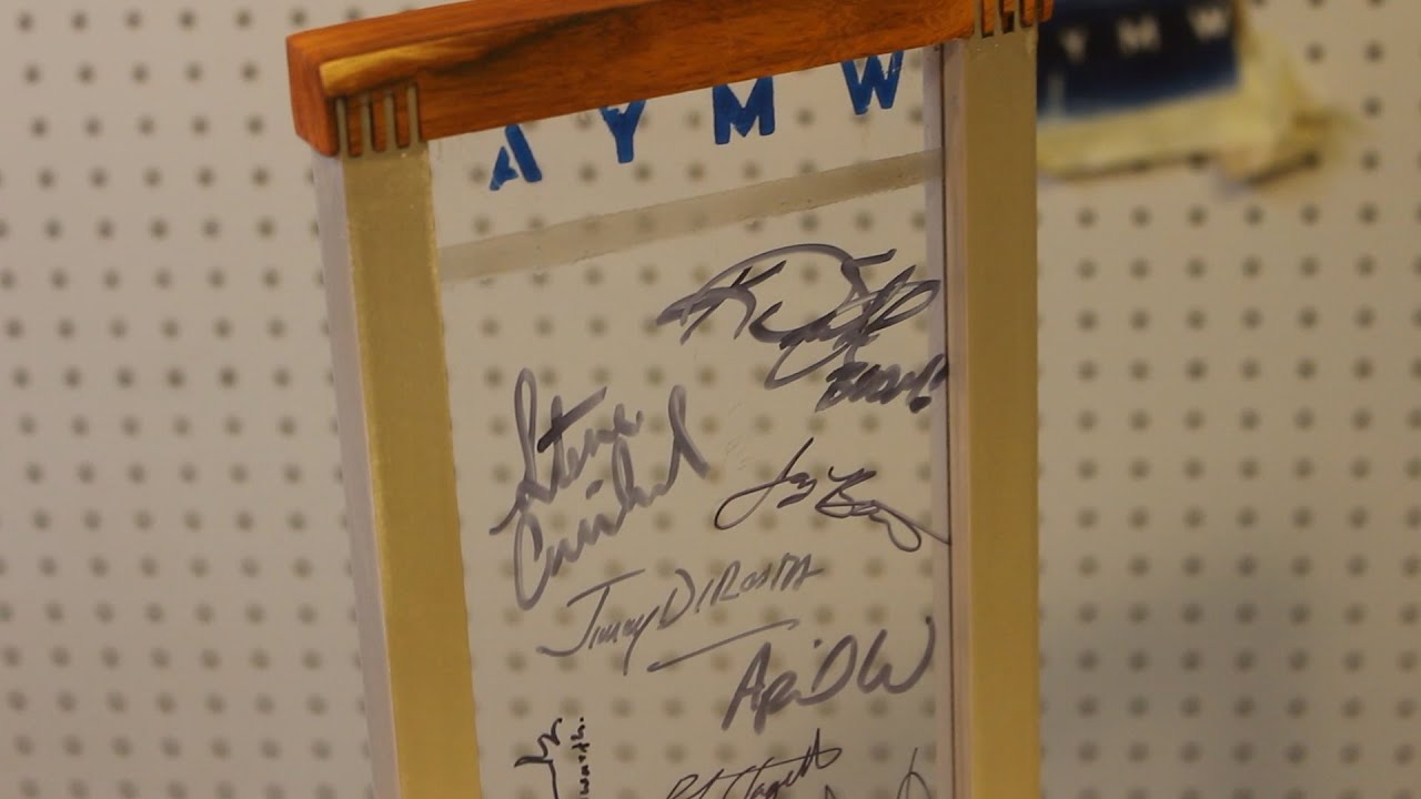 Illuminated Autograph Board